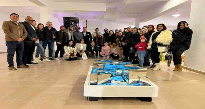 Prof. Tüzün, Mısır’da “World Youth Art Forum’a” katıldı