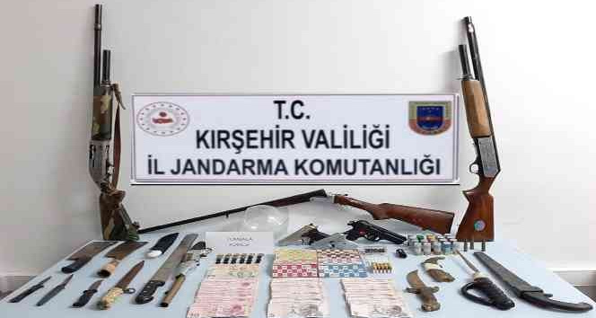 Jandarma timleri 2021  yılında 37 faili meçhul olayı aydınlattı