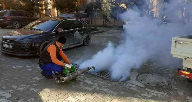 Kilis’te ilaçlama çalışmaları devam ediyor