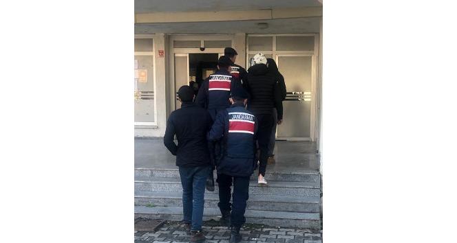 Çanakkale’de enerji nakil kablolarını çalan 3 şüpheli yakalandı