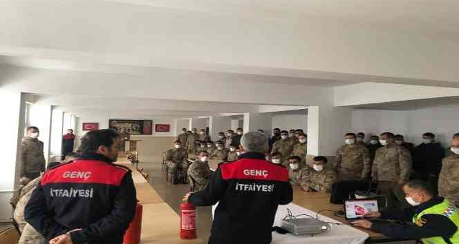 Genç’te jandarma personeline yönelik yangın tatbikatı