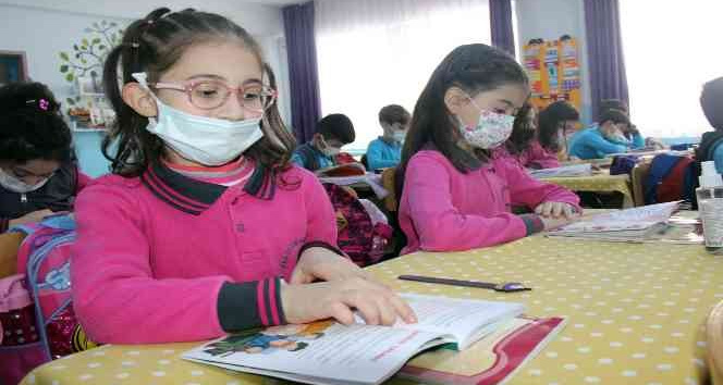 Vali amcaları onlara böyle örnek oldu