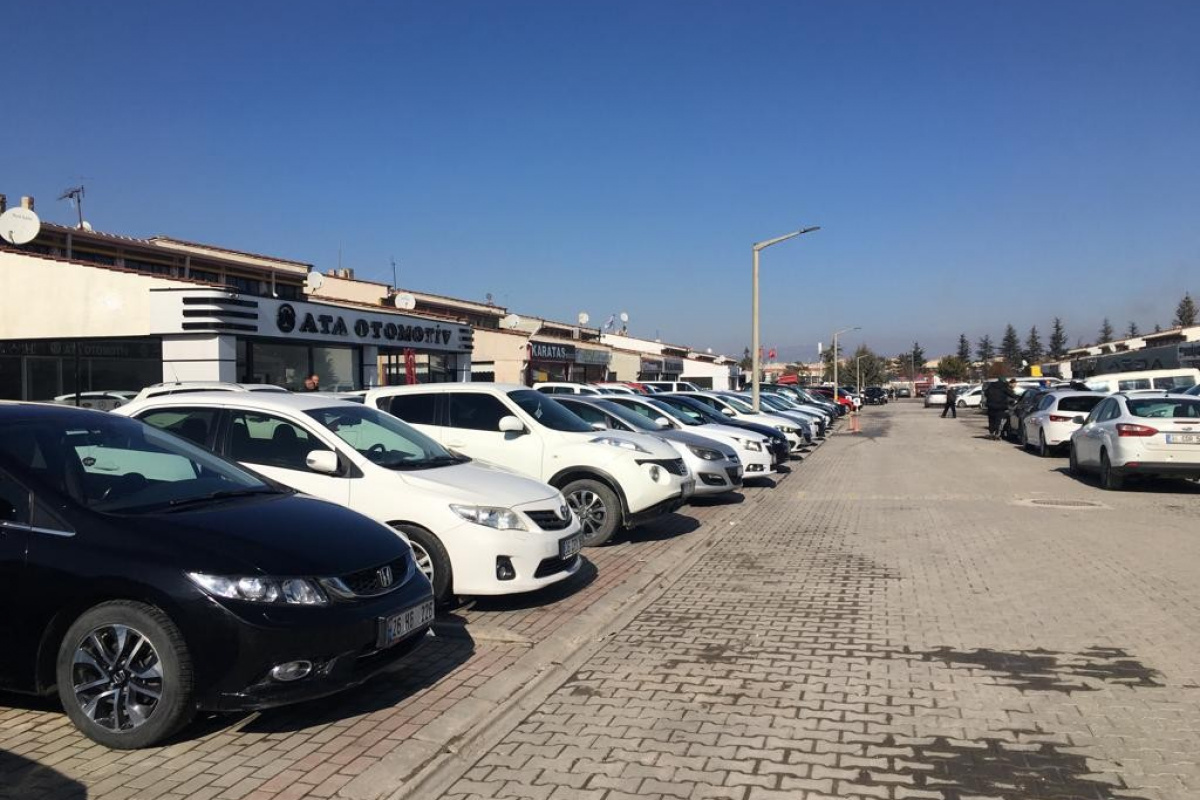 İkinci el araç satıcıları bahardan umutlu