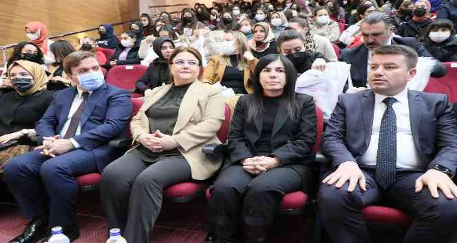 Bakan Yanık: “Bilgiyi paylaşmayı sağlayan her türlü çabaya büyük minnet duyuyorum”