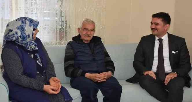 Vali Tekbıyıkoğlu’ndan şehit ailesine ziyaret