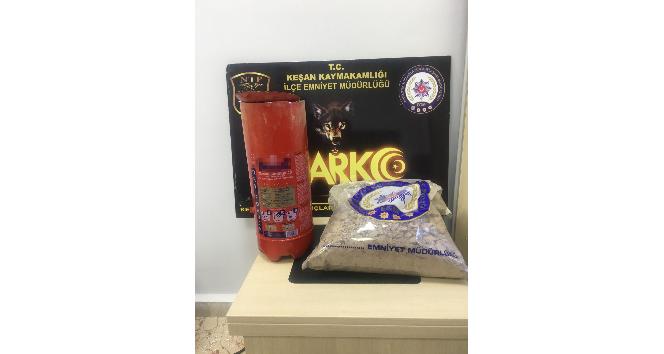 Zehir tacirlerinin yangın tüpü oyunu tutmadı