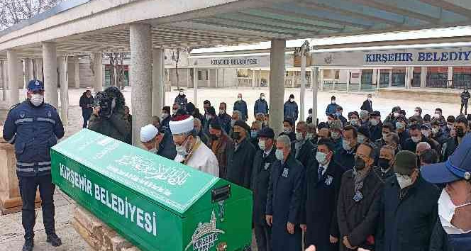 Kırşehirli hayırsever son yolculuğuna uğurlandı