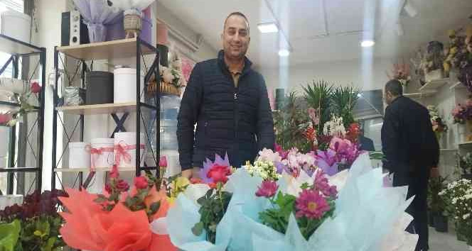 Çiçekçilerde 14 Şubat bereketi