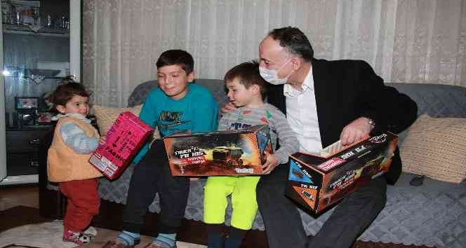 Başkan Saygılı’dan "çat kapı" ev ziyaretleri