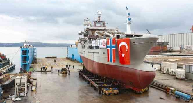 Julie Pauline gemisini denize indirdi