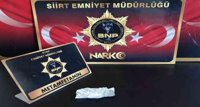 Siirt’te üst araması yapılan şüpheliden uyuşturucu madde çıktı