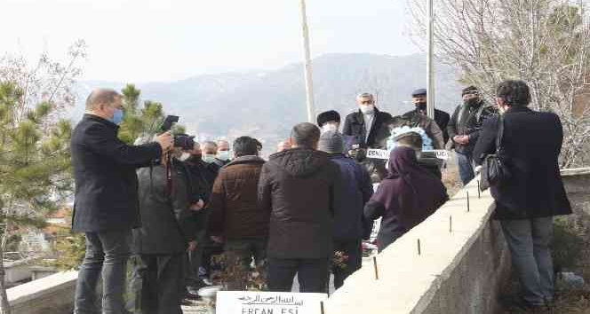 Terör saldırısında şehit düşen Cumali Akman mezarı başında anıldı