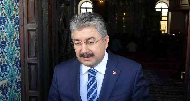 Vali Erdinç Yılmaz: “Caminin kapısını yakan şahıs maalesef madde bağımlısı”