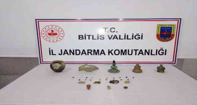 Bitlis’te tarihi eser kaçakçılığı