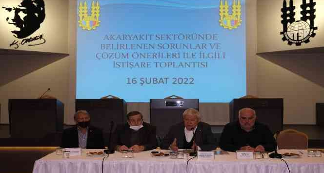 Akaryakıt sektörü Edirne Ticaret ve Sanayi Odası’nda toplandı