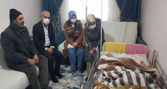 Solhan’da yaşlı vatandaşa anlamlı ziyaret