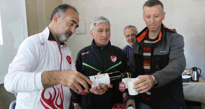 Osmanlı içeceği maratonda sporculara enerji verecek