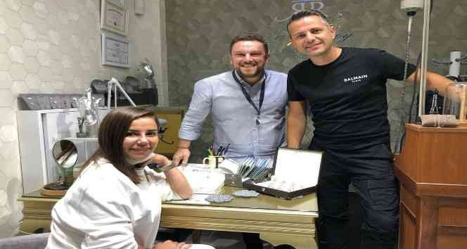 Ünlülerin pırlantacısından yeni evlenen çiftlere uyarılar