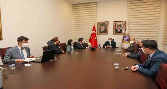 Vali Sonel: “Aşılarımızı ihmal etmeyelim”