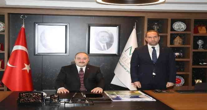 Bakan Varank: "Türk İHA ve SİHA’ları için dünya sırada"