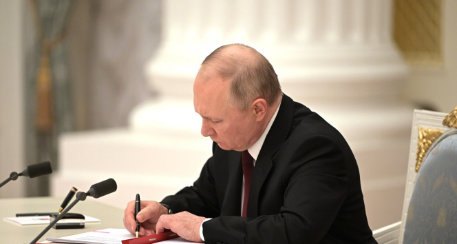 Rusya Devlet Başkanı Putin, Donetsk ve Luhanskın bağımsızlığını tanıdı