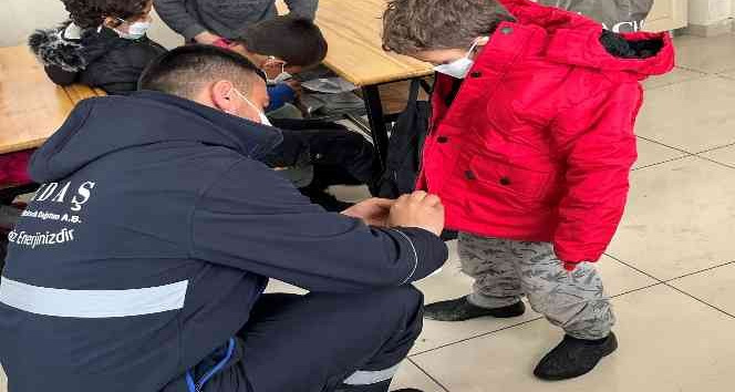 VEDAŞ ‘Her Mevsim Tebessüm’ projesiyle yüzleri güldürüyor