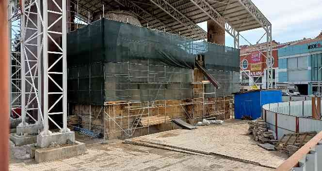 Tarihi Cacabey Medresesinde yeniden onarım çalışmaları başladı