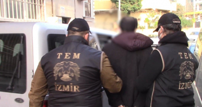 İzmirde FETÖ yapılanmalarına operasyon: 51 gözaltı kararı