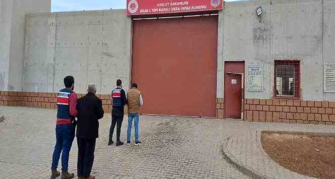 JASAT’tan aranan şahıslara operasyon