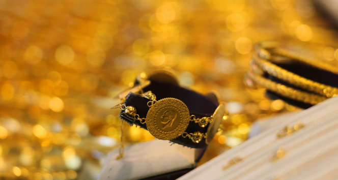 Altın fiyatları Rusyanın Ukrayna harekatı sonrası yükselişe geçti