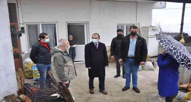 Biga’da 400 kişiye günlü sıcak yemek dağıtılıyor