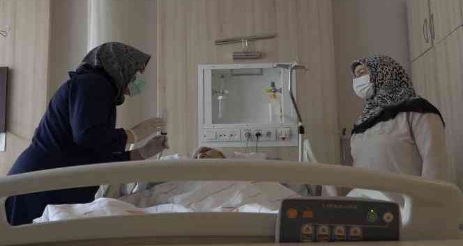Bu hastanenin Palyatif Bakım Ünitesi’ndeki hastalar evde bakıma titizlikle hazırlanıyor