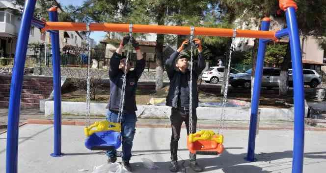 Çukurova’da park sayısı 240’a çıktı