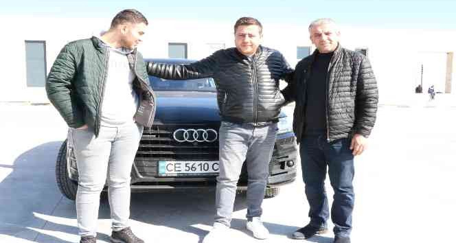Edirne’den yurda giriş yapanlar yaşadıklarını anlattı: "Tankların yandığını gördük”