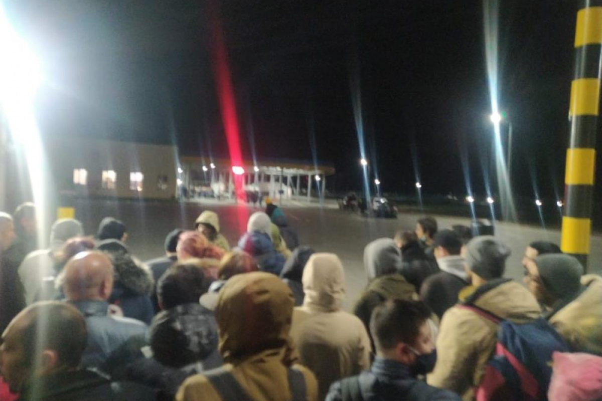 Ukrayna’nın Odessa kentinden yola çıkan Türk konvoyu Romanya sınırına ulaştı
