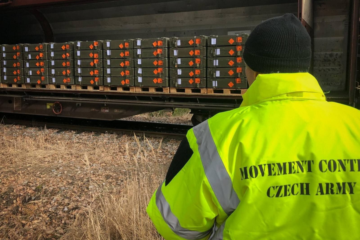 Çekya, Ukrayna'ya 16,5 milyon euroluk ek silah gönderecek