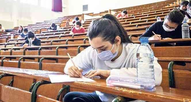 Öğretmen Başkan’dan öğrencilere YKS başvuru harcı desteği
