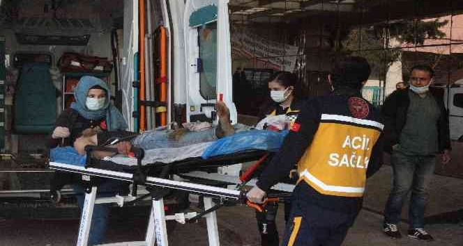 Türkiye’ye kaçak geçiş yapmak isteyen genç mayına bastı