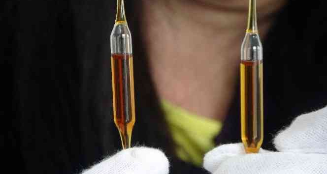 Çanakkale Savaşları’nda Mehmetçiğin kullandığı 112 yıllık tıbbi serum ampulleri bulundu