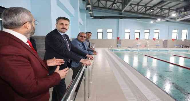 Denizi olmasa da bu şehirde yüzme bilmeyen kalmayacak