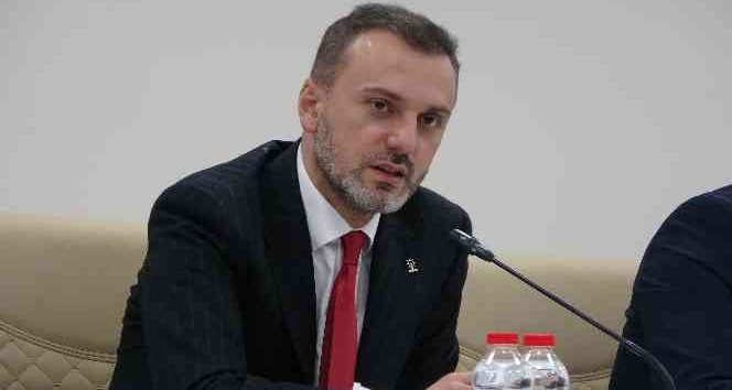 Kandemir: “28 Şubat bu ülkenin vicdanına derin yaralar açmış bir tarihtir”