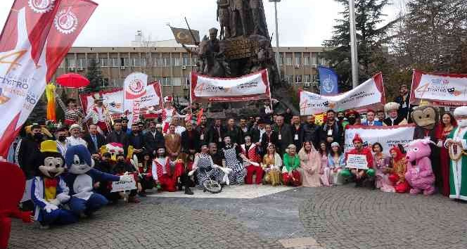 Uşak’ta 4. Ulusal Tiyatro Festivali başladı