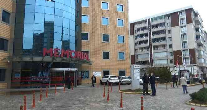 Kazara kendini vuran genç Türkiye’de nadir yapılan üreter plase ameliyatı ile 10 yıl sonra sağlığına kavuştu