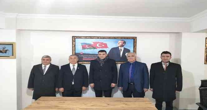 Milli Eğitim Müdürü Servet Canlı’dan Serdar Ünsal’a iadeyi ziyaret