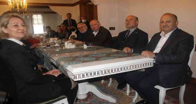 Kızılay’ın çalışmaları Ünye’de değerlendirildi