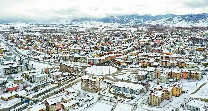 Kahramanmaraş’ta bir günde 4 mevsim