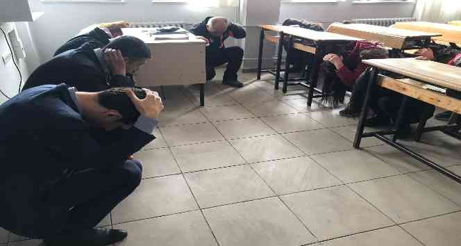 Iğdır’da gerçeği aratmayan deprem tatbikatı