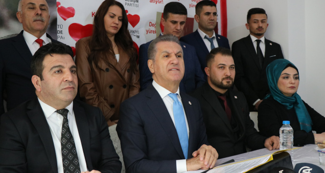 TDP Lideri Mustafa Sarıgül: Keşke altılı masa 28 Şubat Darbesini de konuşsaydı
