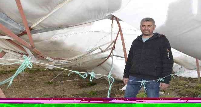 Burdur’da karın ağırlığına dayanamayan seralar çöktü
