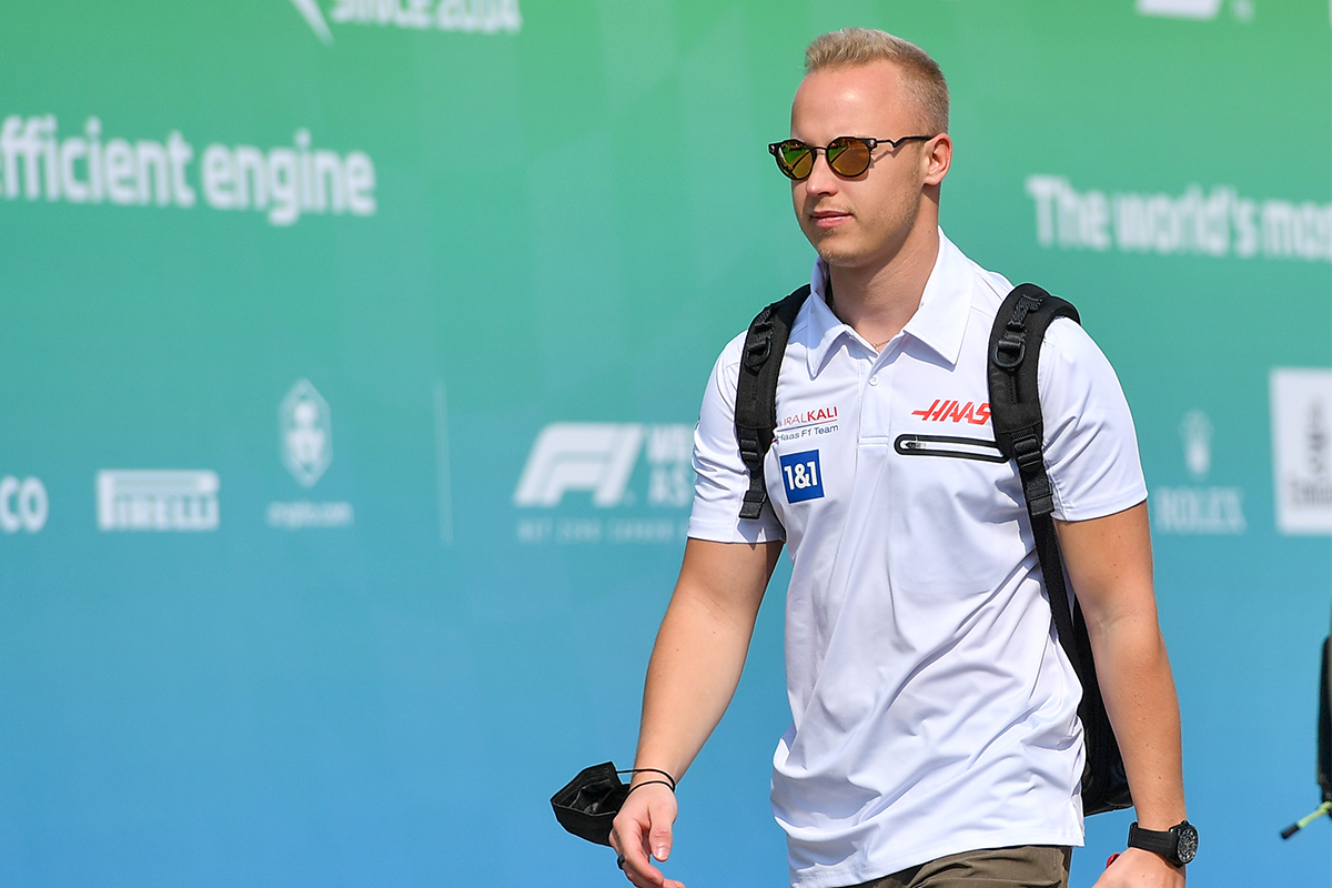 F1 takımı Haas, Rus pilotla yollarını ayırdı